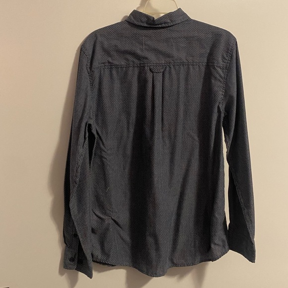 Men’s Casual Dress Shirt - Picture 2 of 3